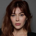 Elena Satine als Julia