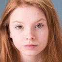 Ellie Botterill als Theodora