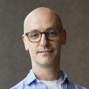 Gareth Gore als Self