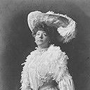 Minna Phillips als Dowager (uncredited)