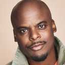 Dexter Bell als High Dog