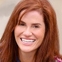Connie Giordano als Debbie