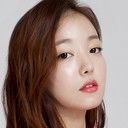 Moon Ji-in als Myung Soo-kyung