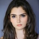 Emily Robinson als Charlotte Grimes