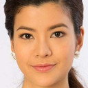 Jinny Tanida Kanchanawat als Praew