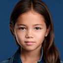 Vanessa Lauren Fox als Posie