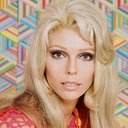 Nancy Sinatra als Mike 'Monkey'