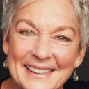 Michele Pawk als Lisa Turner