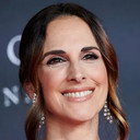 Nuria Fergó als Azafata