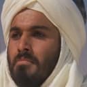 Habib Ageli als Houdhayfa ibn Utba