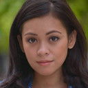 Lora Nicolas als Megan