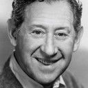Jack Gilford als Gog