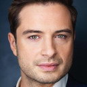 Tom Schmitt als William