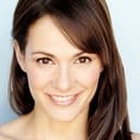 Katrina Nelson als Officer Sam