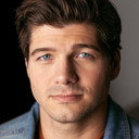 Kyle Rankin als Cale Kelso