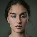 Carola Colombo als Sarah Huges