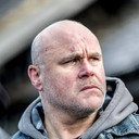 Rob James Capel als Nic Grant