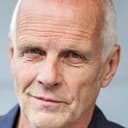 Bo Lyckman als The Husband