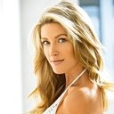 Marissa Caprielian als Bodacious Woman