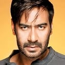 Ajay Devgan als Omkara 'Omi' Shukla