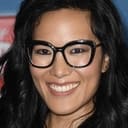 Ali Wong als General Olivia (voice)