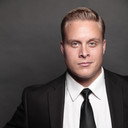 Jordan Goodsell als Roy Halee (Engineer)