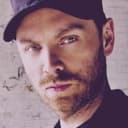 Jon Buckland als Jonny Buckland