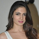 Simran Kaur Mundi als Chitti aka Chitranshi Mazumdar
