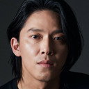 정용희 als Dong-gi