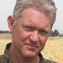 Michael Enright als Daniel