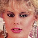 Jamie Summers als Wendy (segment "Lust in Space")