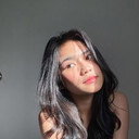 Ajeng Fauziah als Vey