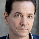 Frank Whaley als Chuck Sereika