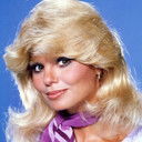 Loni Anderson als Self - Interviewee