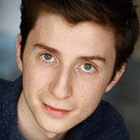 Austin Robert Miller als Taylor