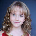 Helena Claussen als Elizabeth