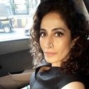 Shradha Kaul als Mother Madeline