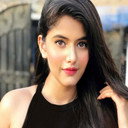 Anahita Bhooshan als Monica