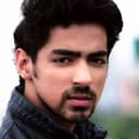 Anuj Pandit Sharma als Bittu Sardar