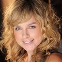 Erica Rhodes als Self - Performer