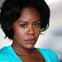 Andrene Ward-Hammond als Officer Daniels