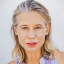 Nina Schwabe als Psychologist