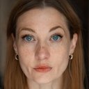 Signe Mathilde Sørensen als Janne