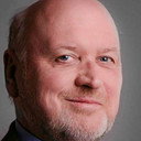 James Gillies als Mr.Noel & Lian Buhowski (voice)