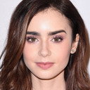 Lily Collins als Marla Mabrey