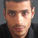 Kamel Labroudi als Abdel, le dealer de la sanisette