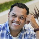 Jordan Preston als Delano Alvarez [Suriname's President]