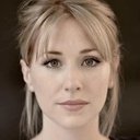 Valerie O'Connor als Rona Barret