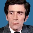 Henri Attal als Un poicier au procès