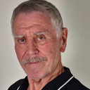 Ron Arthurs als Roger